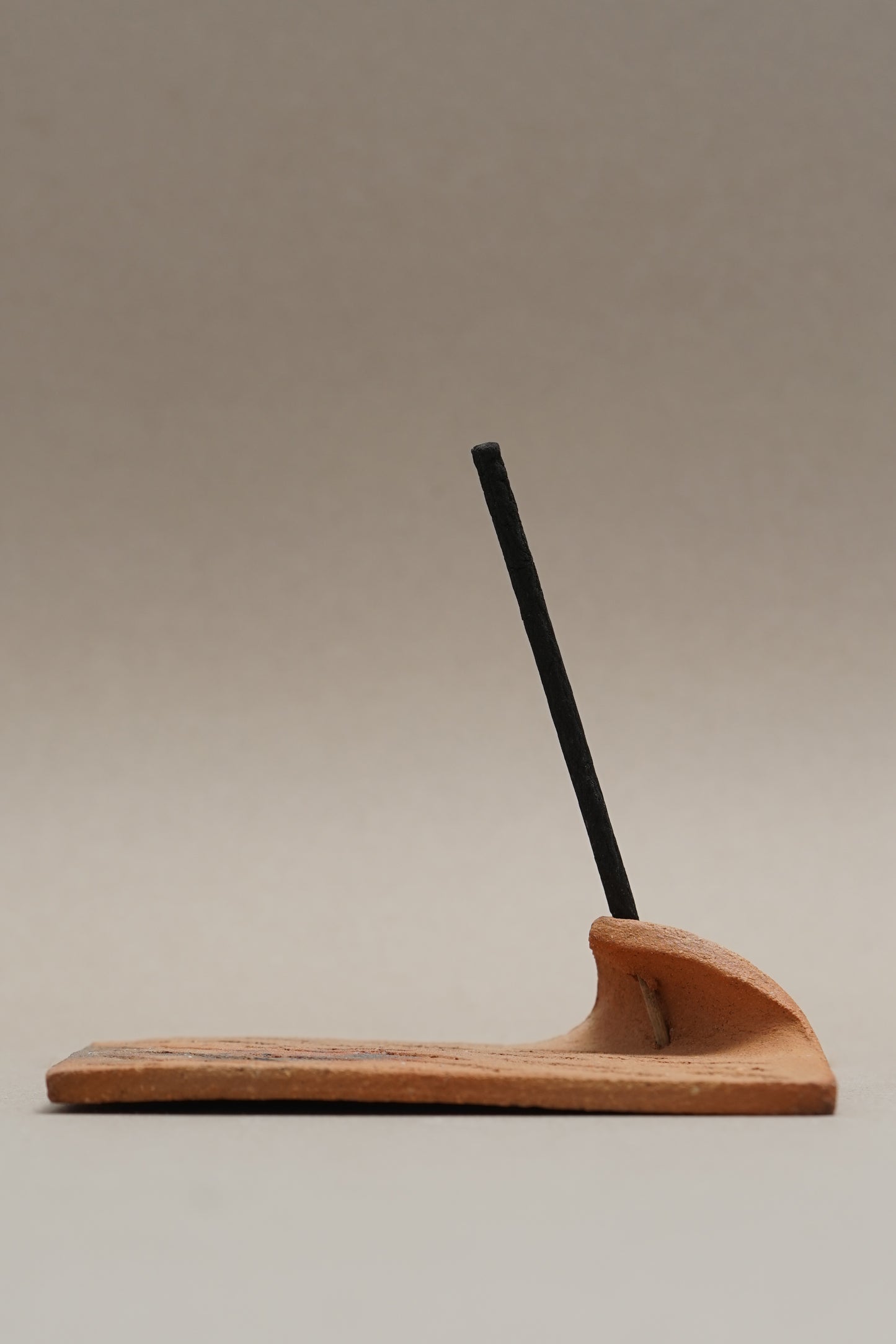 FLAT TERRA COTTA INCENSE HOLDER BY MIKOO CATAYLO