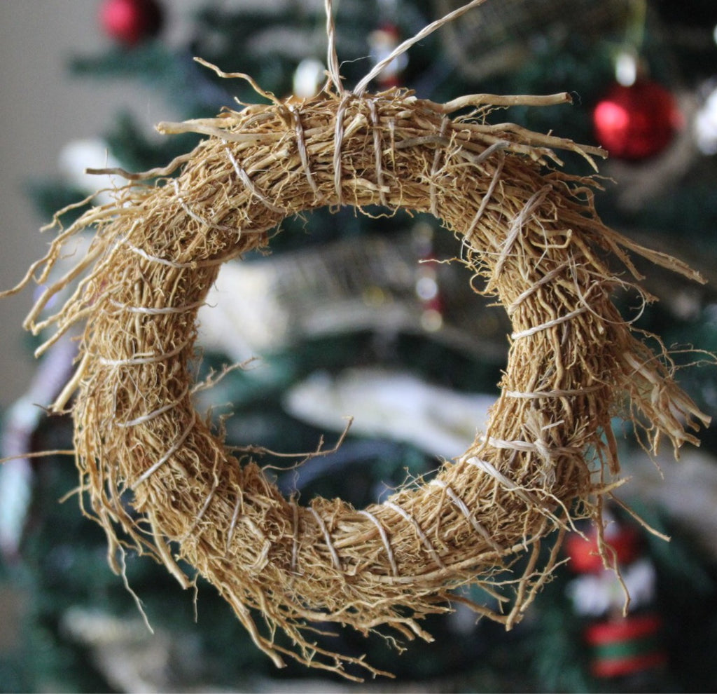 VETIVER ORNAMENT, 4”