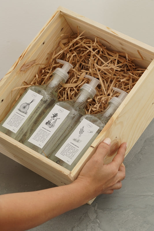 SOAP SETS (WOODEN BOX)