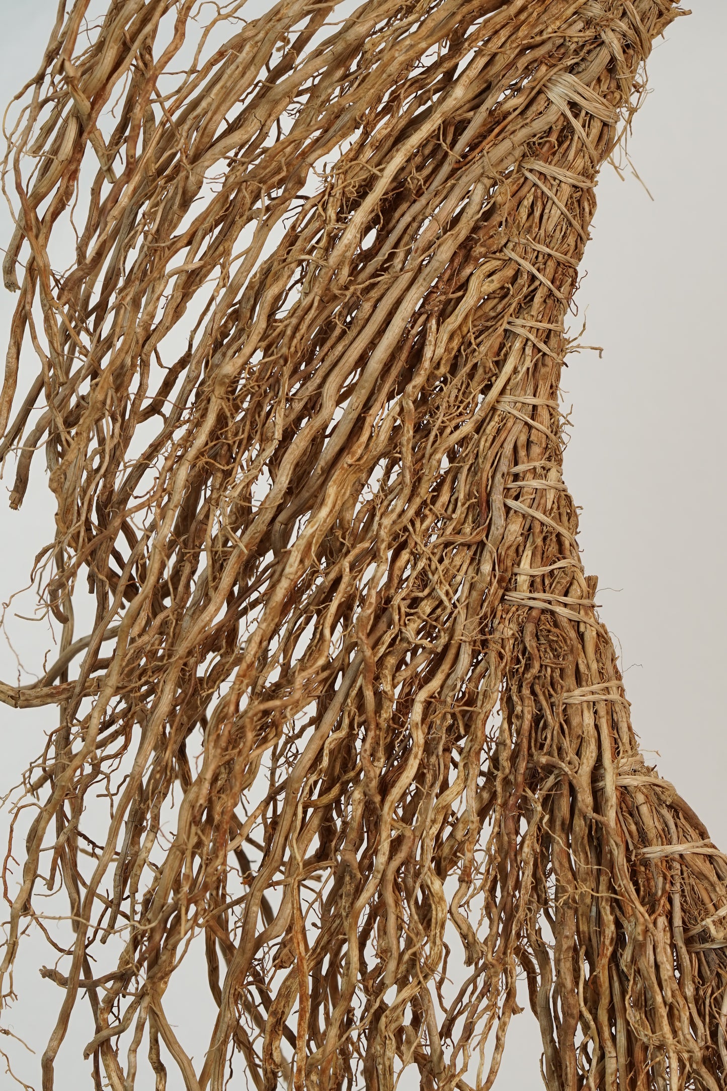 MEDIUM VETIVER WREATH