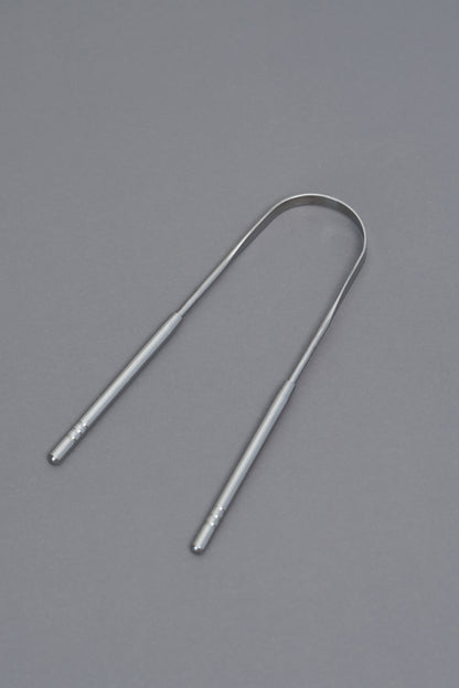 PREMIUM GRADE STAINLESS STEEL TONGUE CLEANER